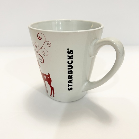 2011 Starbucks Reindeer 10 oz Ceramic Mug *TINY FLAW* - Picture 2 of 7